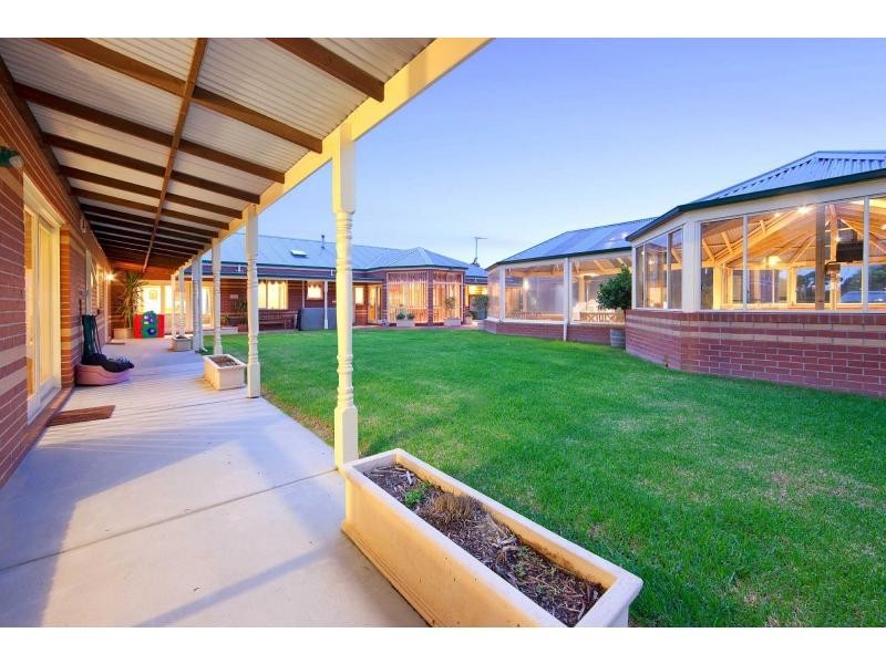 50 Maraline Road, Skye VIC 3977