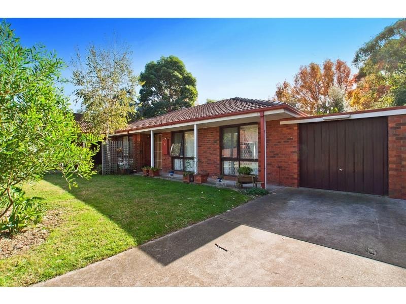 Unit 4/11 Shaftesbury Street, Frankston VIC 3199
