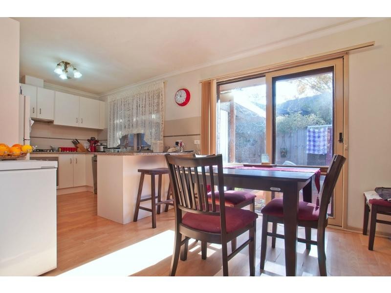 Unit 4/11 Shaftesbury Street, Frankston VIC 3199
