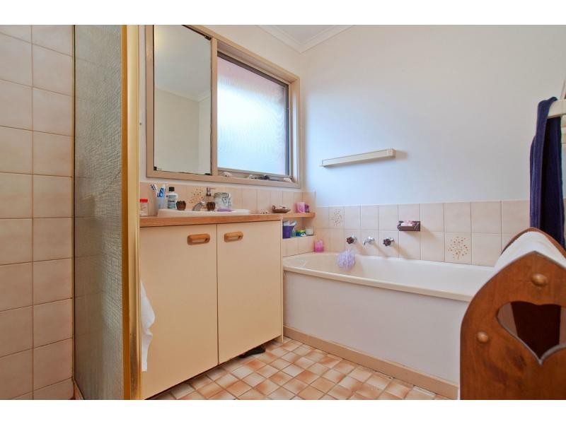 Unit 4/11 Shaftesbury Street, Frankston VIC 3199
