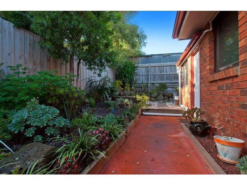 Unit 4/11 Shaftesbury Street, Frankston VIC 3199