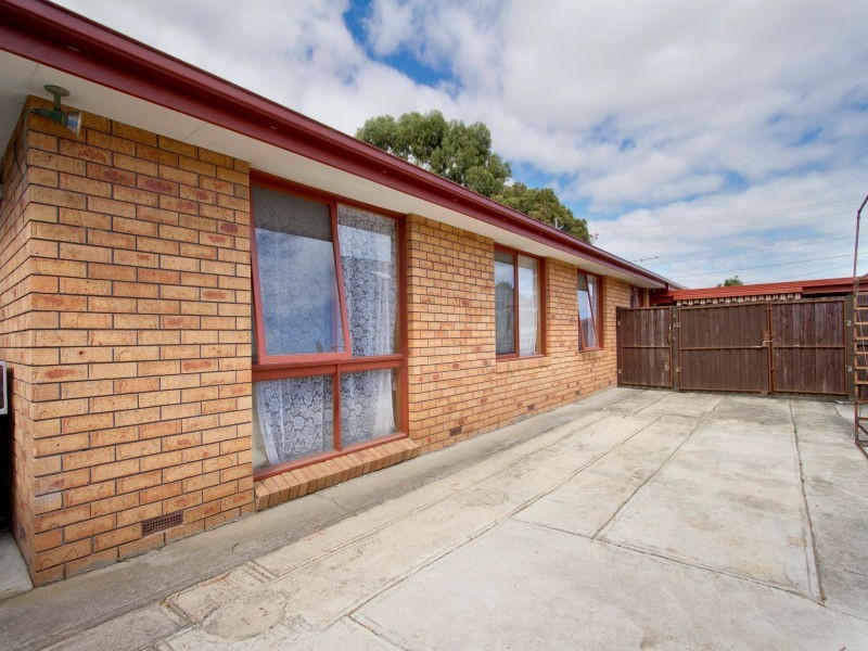 57 Brooklyn Avenue, Frankston VIC 3199