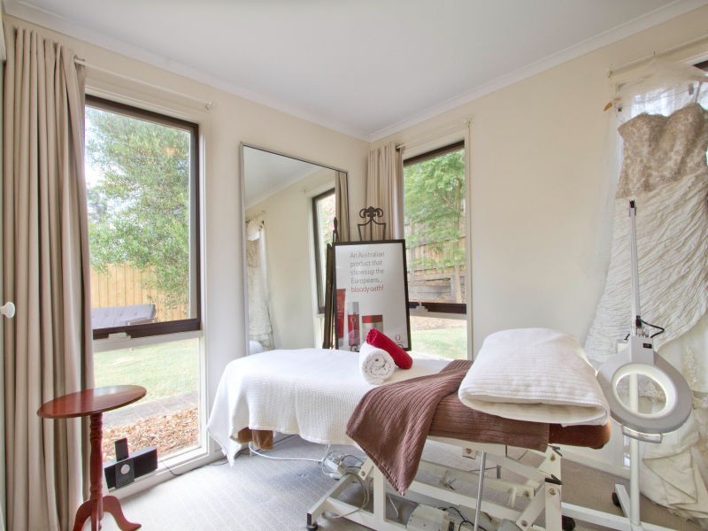 8 Kilburn Crescent, Frankston VIC 3199