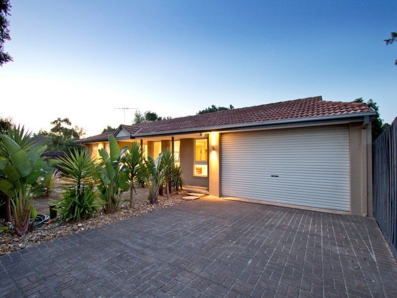 141 Rosedale Grove, Frankston South VIC 3199