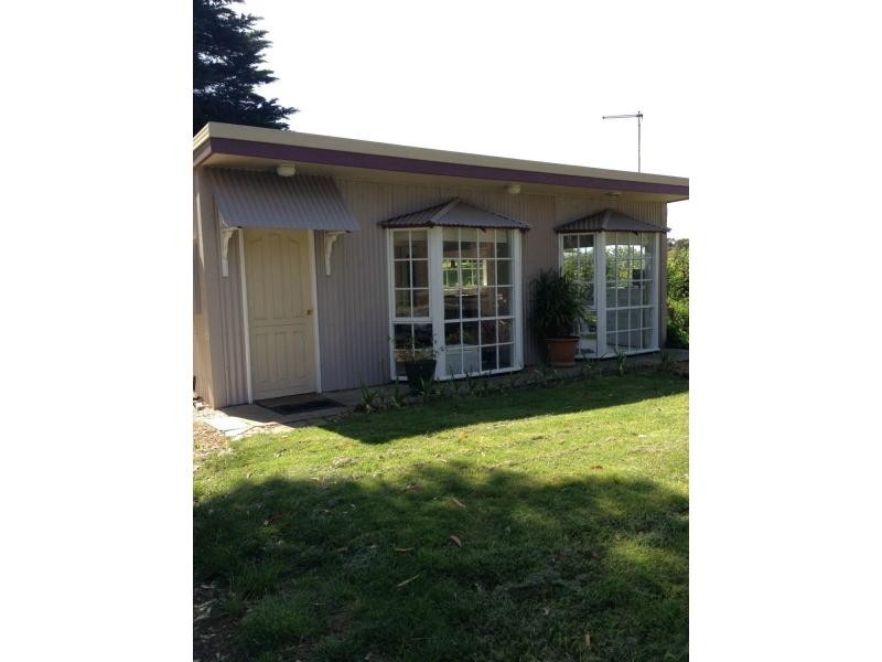 2/20 Newton Avenue, Langwarrin VIC 3910