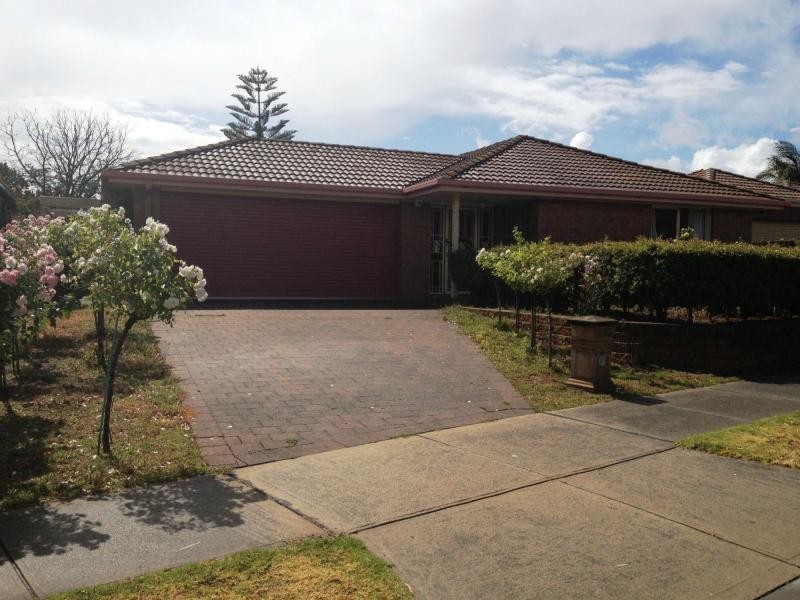 50 Bokissa Drive, Frankston VIC 3199