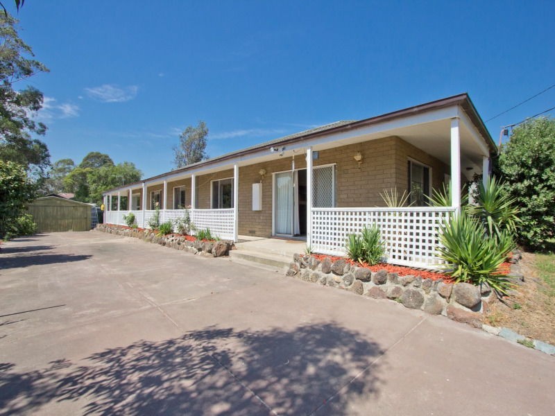 406 McClelland Drive, Langwarrin VIC 3910