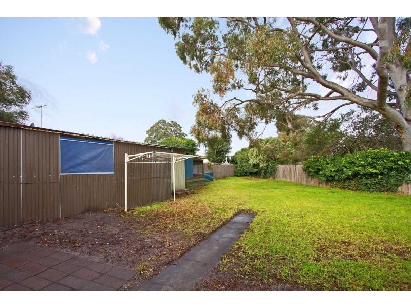 108 Monterey Boulevard, Frankston North VIC 3200