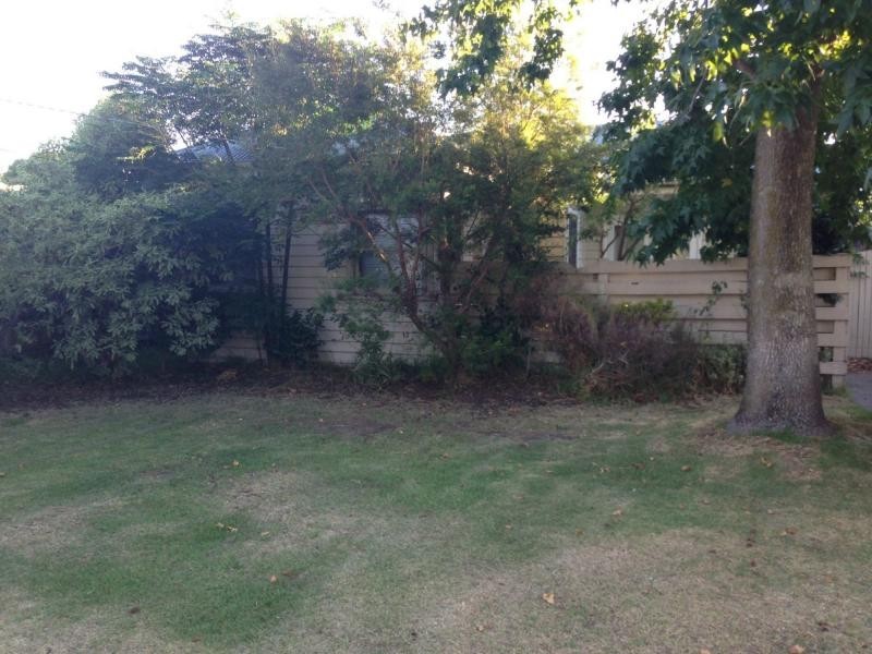 13 Bayside Grove, Seaford VIC 3198