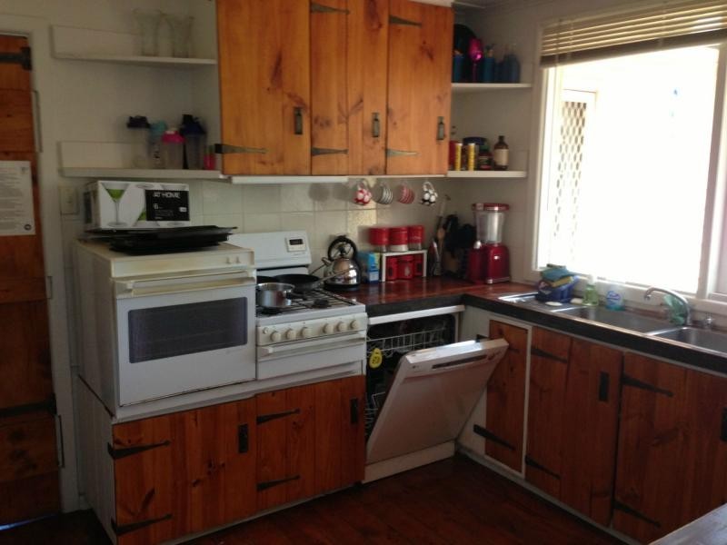 13 Bayside Grove, Seaford VIC 3198