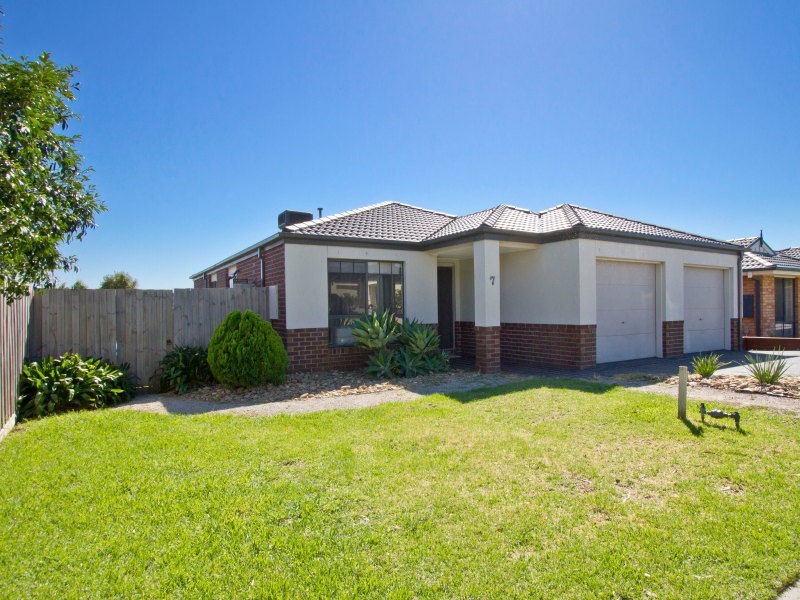 7 Pip Street, Skye VIC 3977