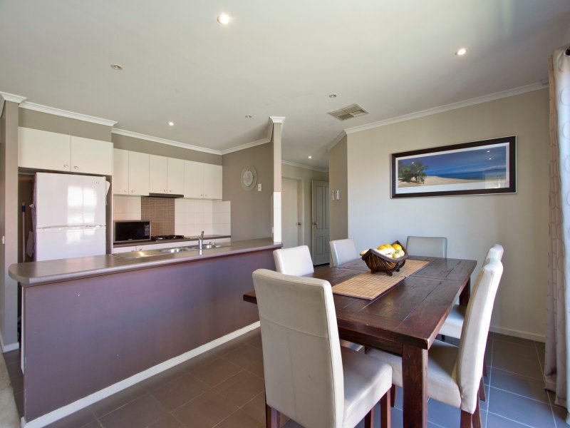 7 Pip Street, Skye VIC 3977