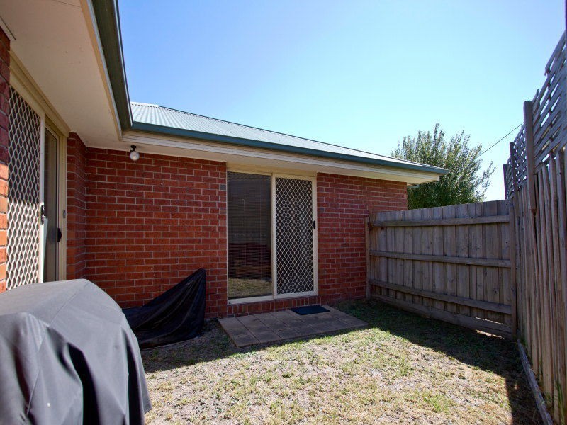 Unit 2/9 Michael Court, Seaford VIC 3198