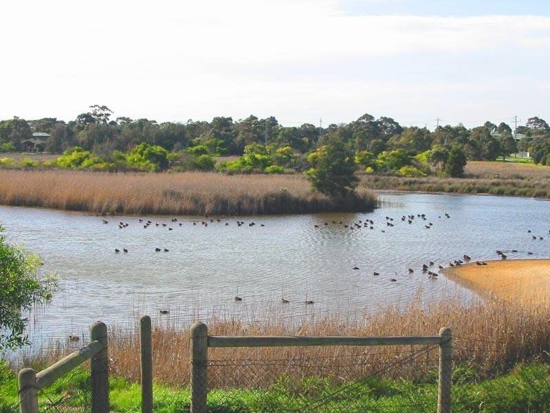 Unit 2/9 Michael Court, Seaford VIC 3198