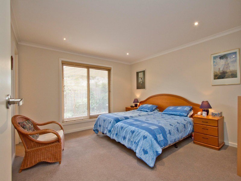 1 Baileyana Street, Frankston South VIC 3199