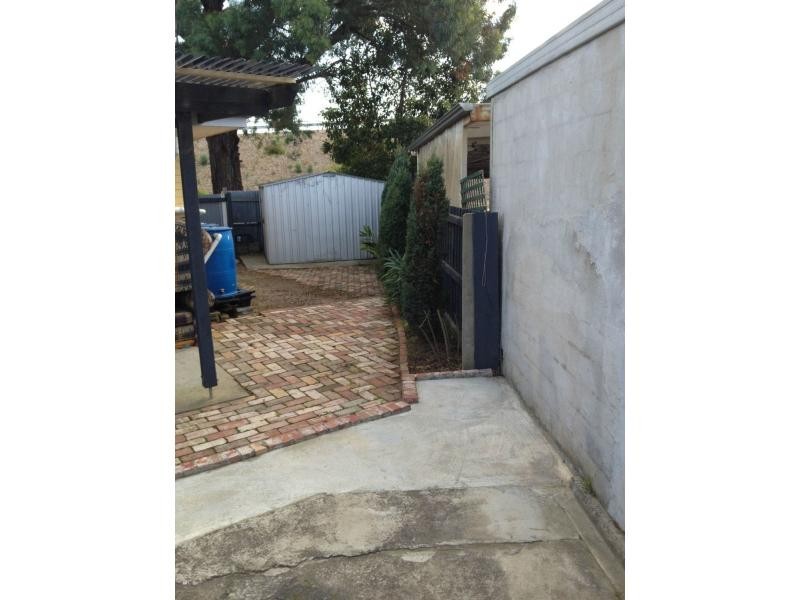 1 Bouvardia Crescent, Frankston North VIC 3200