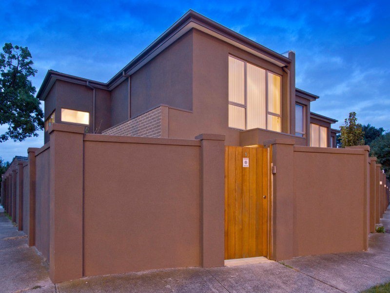 1/2 Hornby Street, Brighton East VIC 3187