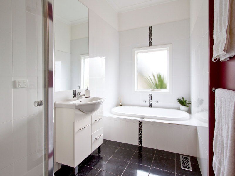 Unit 1/2 Birdwood Street, Frankston VIC 3199