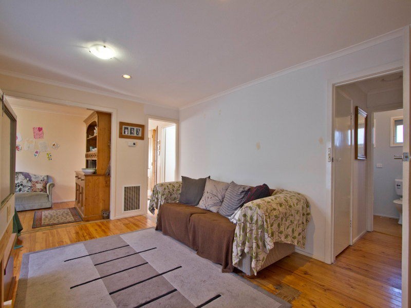 114 Willow Road, Frankston VIC 3199