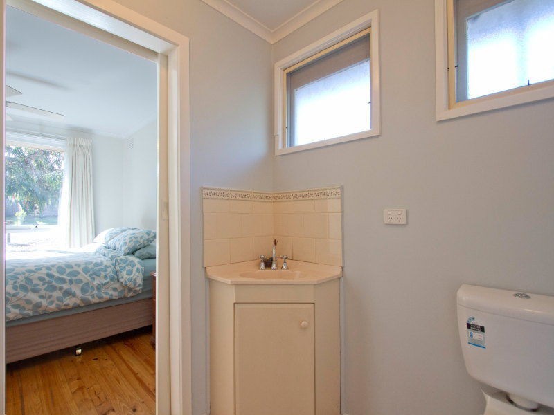 114 Willow Road, Frankston VIC 3199