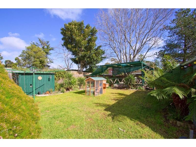 17 Candlebark Crescent, Frankston North VIC 3200