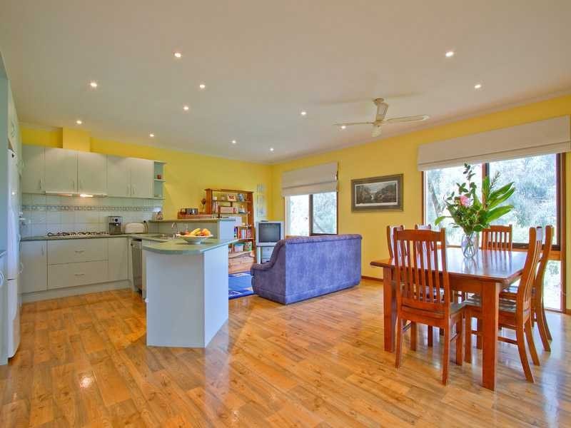 23 Christopher Drive, Frankston South VIC 3199