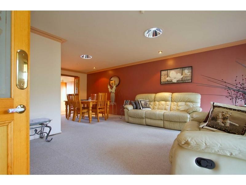 5 Kenmore Court, Frankston VIC 3199