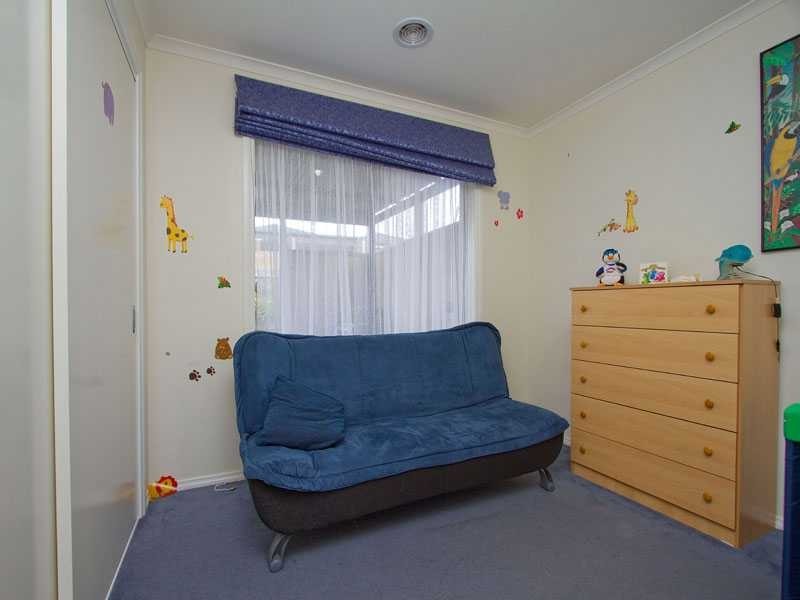 11 Stonehaven Avenue, Cranbourne VIC 3977