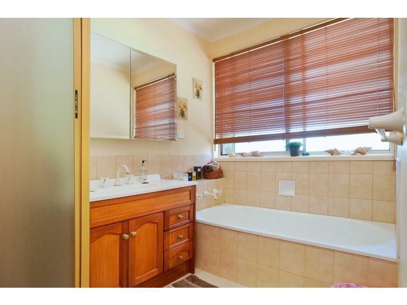 15 Casuarina Drive, Frankston South VIC 3199