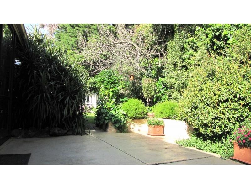 15 Casuarina Drive, Frankston South VIC 3199