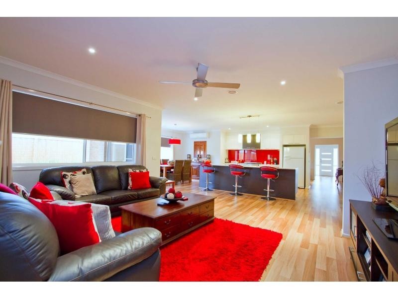 55 Peninsula Sands Boulevard, Rosebud VIC 3939
