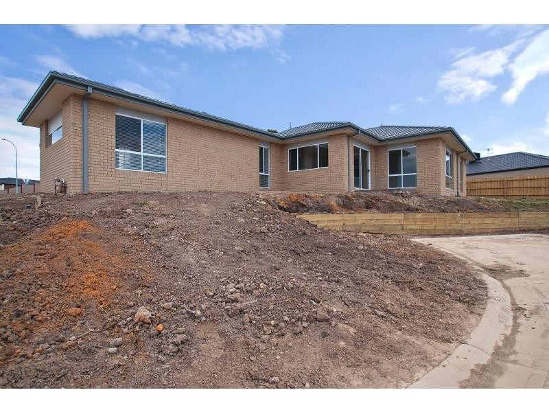 1 Salina Court, Frankston South VIC 3199