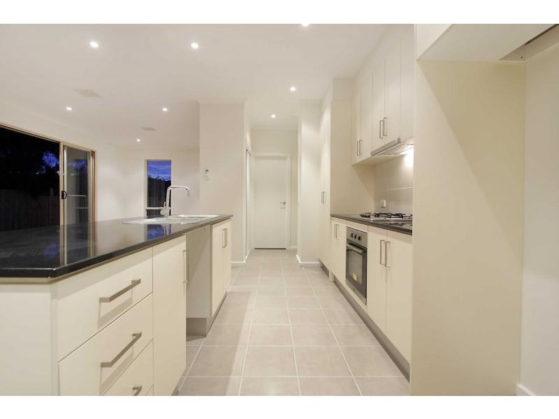 2D Bembridge Avenue, Frankston South VIC 3199