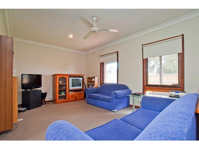 1/39 Deane Street, Frankston VIC 3199