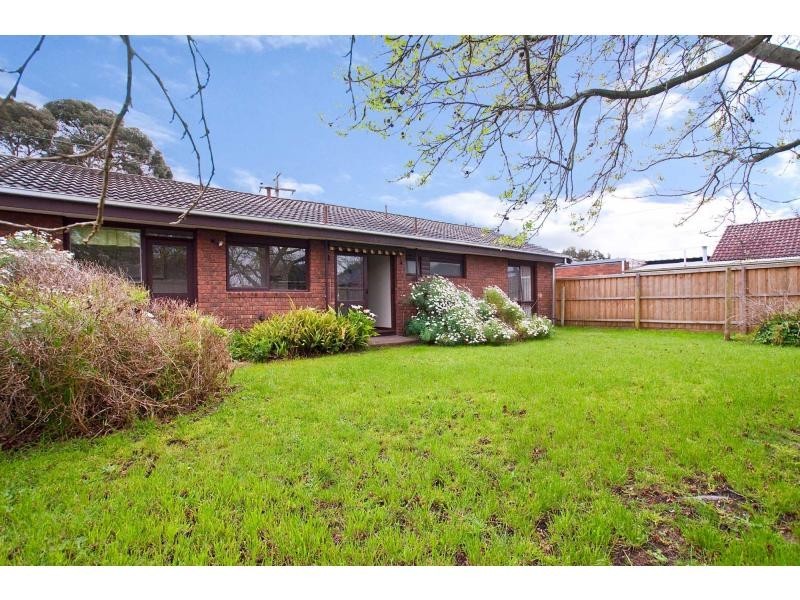 1/39 Deane Street, Frankston VIC 3199