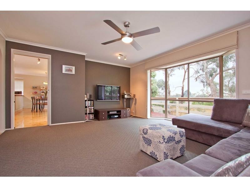 16 Ballymore Court, Frankston VIC 3199