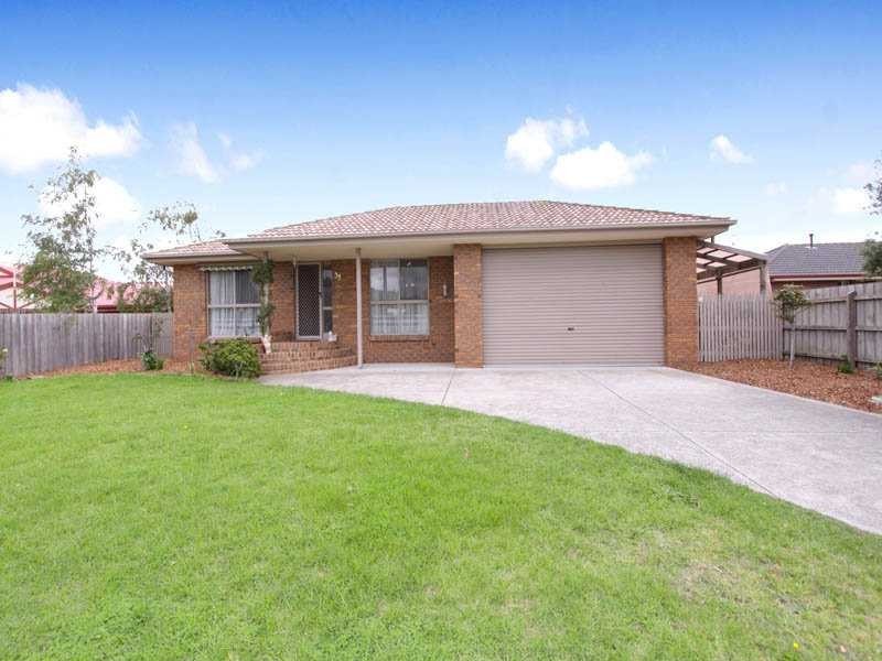 39 Amberley Drive, Mount Martha VIC 3934