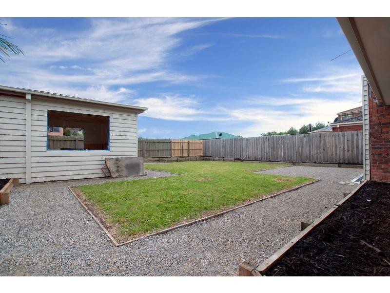 5 Nicole Court, Skye VIC 3977