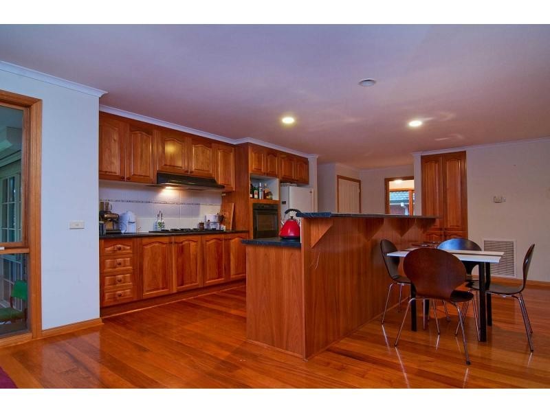 13 Heathwren Close, Frankston South VIC 3199