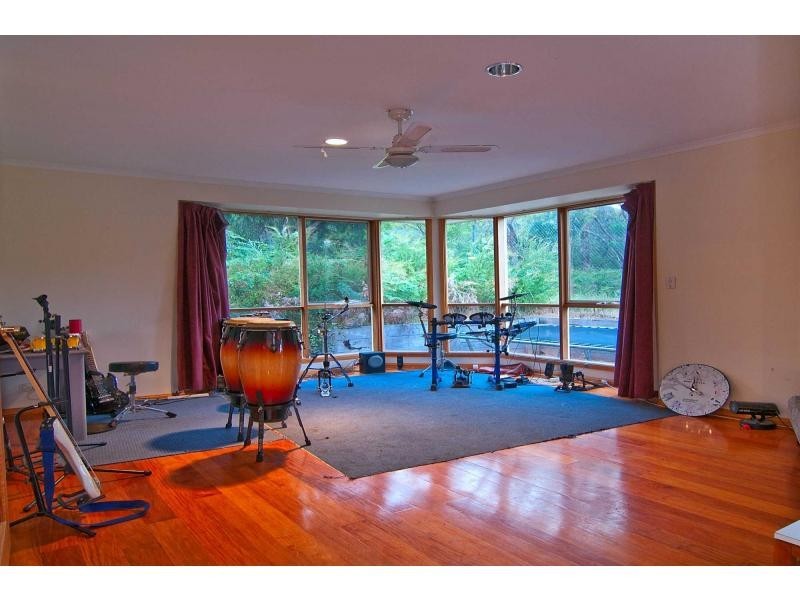 13 Heathwren Close, Frankston South VIC 3199