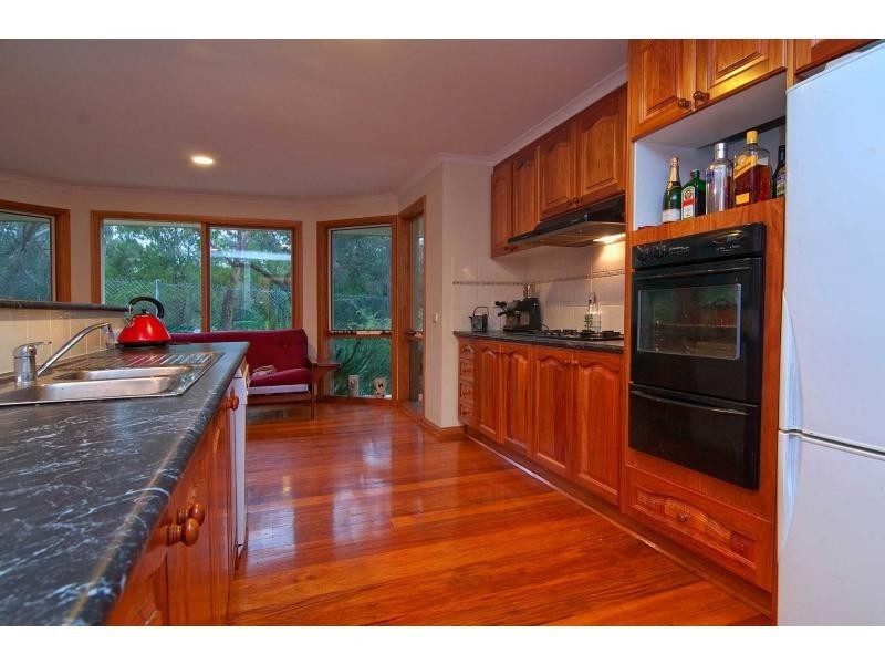 13 Heathwren Close, Frankston South VIC 3199