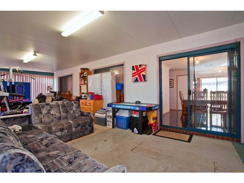 4 Katrina Court, Carrum Downs VIC 3201