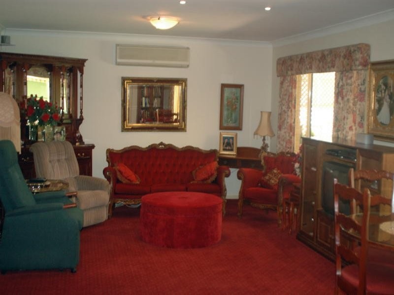 95 Albatross Road, Nowra NSW 2541