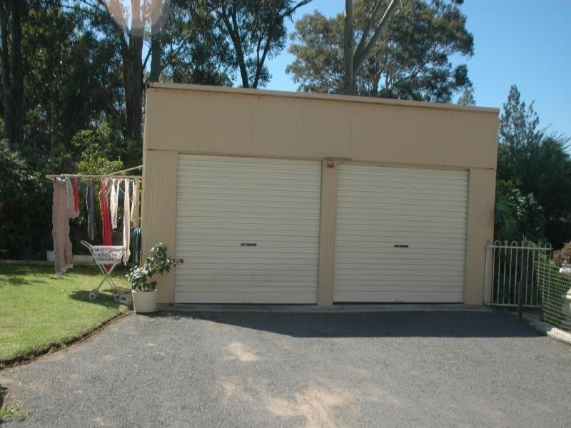95 Albatross Road, Nowra NSW 2541