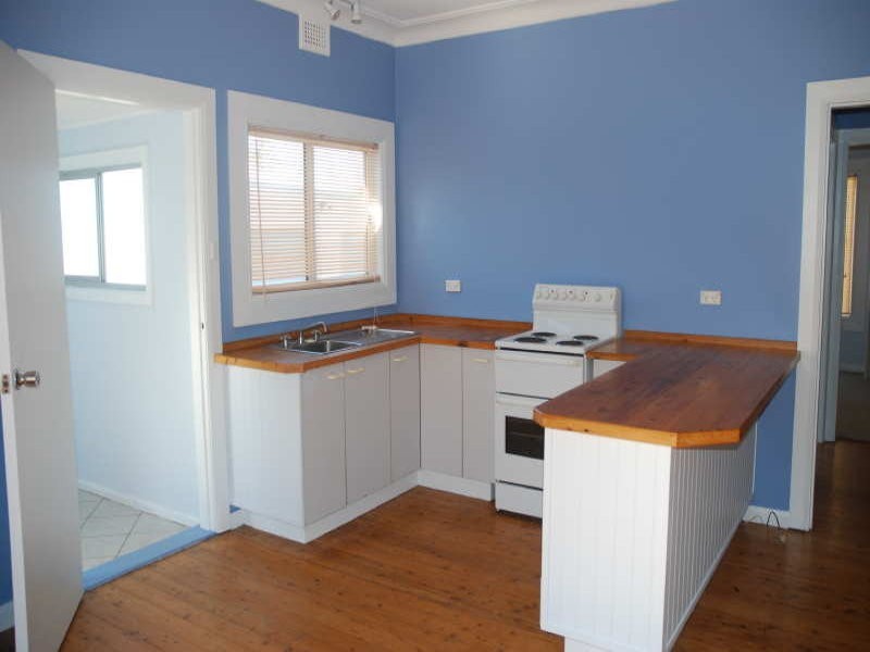 65 St Anns Street, Nowra NSW 2541