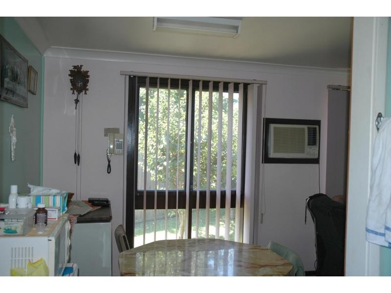 27 Stuart Street, Nowra NSW 2541