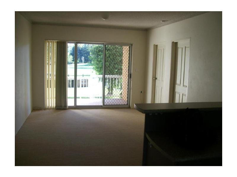 1/3 McGrath Avenue, Nowra NSW 2541