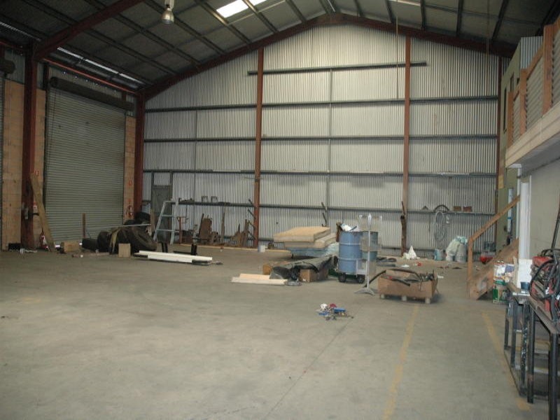 1 Investigator Street, South Nowra NSW 2541