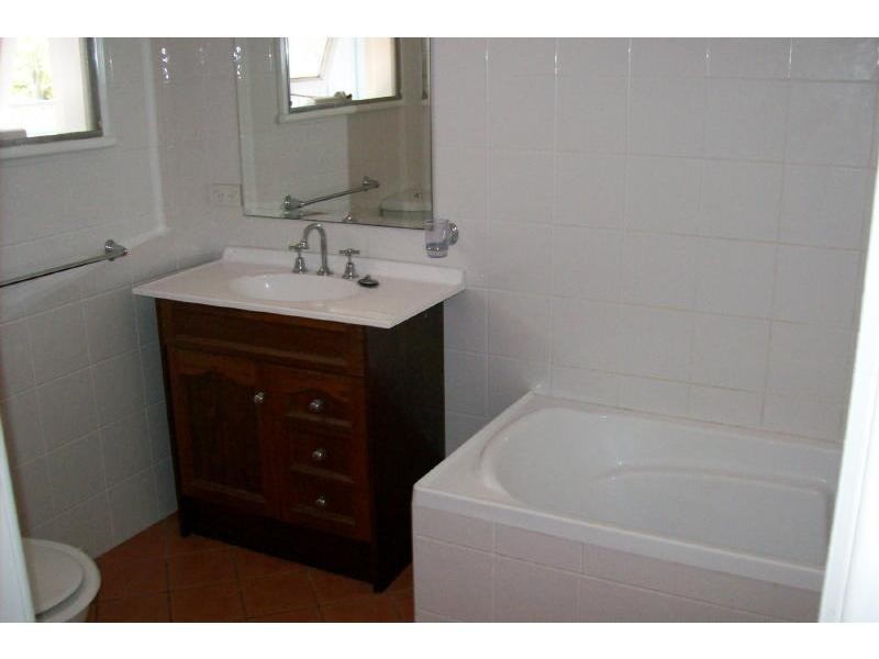 81 Albert Street, Nowra NSW 2541