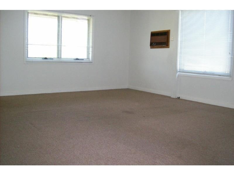 81 Albert Street, Nowra NSW 2541
